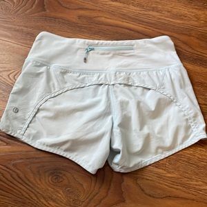 Lululemon speed up shorts size 2!! Color: light, white/blue